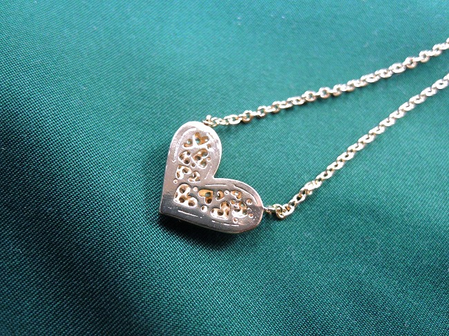 �n�[�g�@�p���F�@�y���_���g�E�l�b�N���X