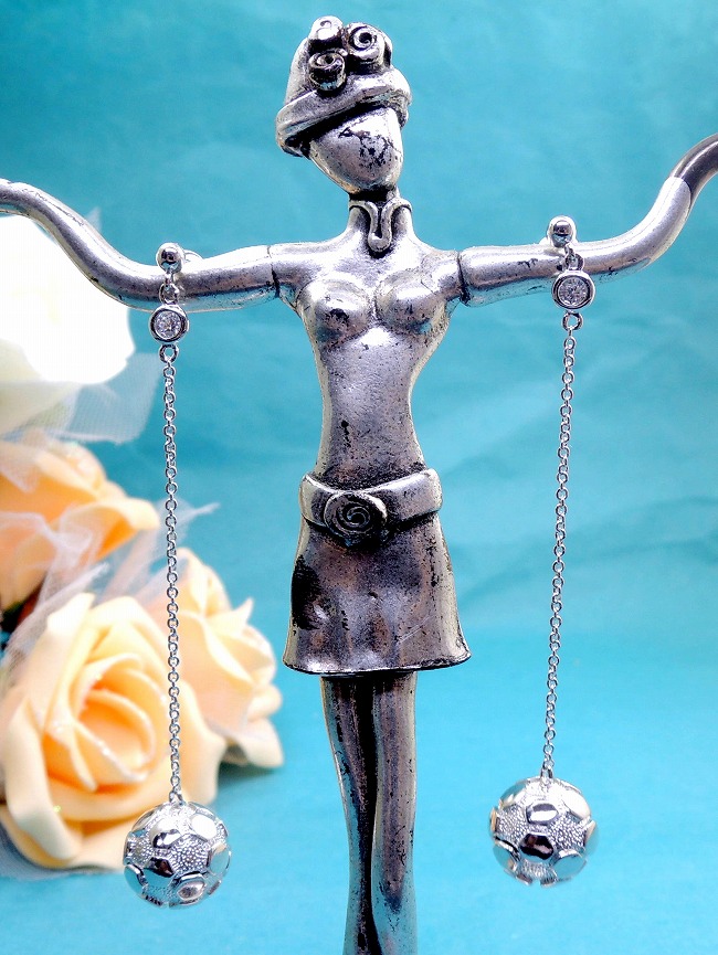 �T�b�J�[�{�[���@�L���[�r�b�N�W���R�j�A�̃C�������O