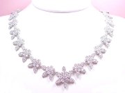 �L���[�r�b�N�W���R�j�A�@�l�b�N���X