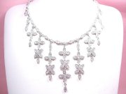 �L���[�r�b�N�W���R�j�A�@�l�b�N���X