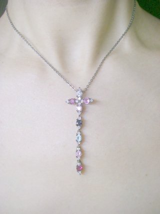 �L���[�r�b�N�W���R�j�A�̃y���_���g