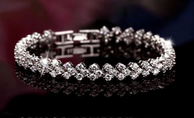 �e�j�X�u���X���b�g�@tennis bracelet �L���[�r�b�N�W���R�j�A�E�A�N�Z�T���[