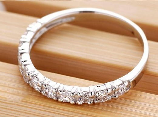 �G�^�j�e�B�E�����O