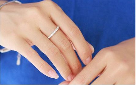 �G�^�j�e�B�E�����O