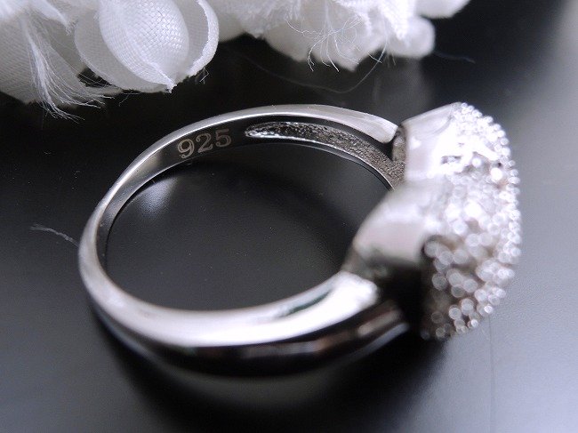 �n�[�g�̃����O