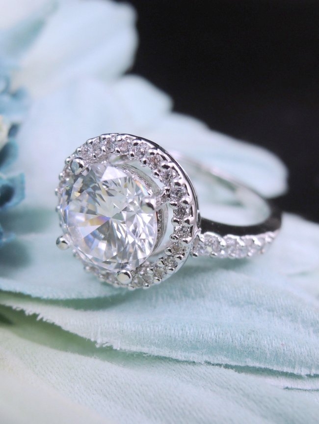 �n�[�g�̃����O