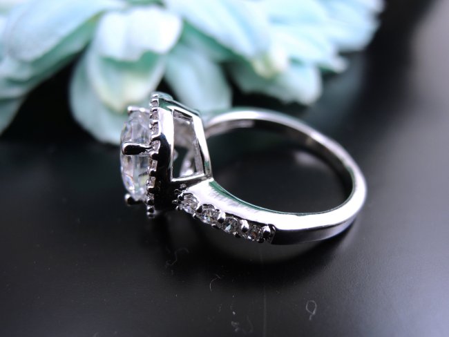 �n�[�g�̃����O