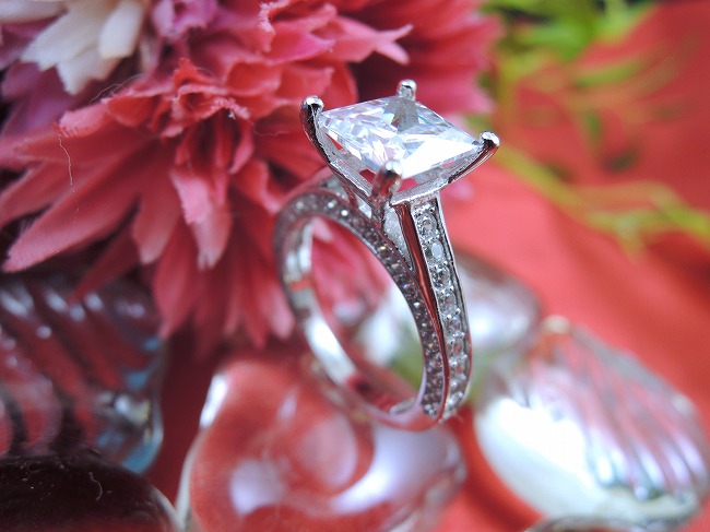 �n�[�g�̃����O