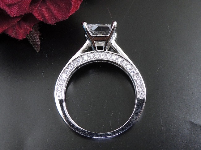 �n�[�g�̃����O