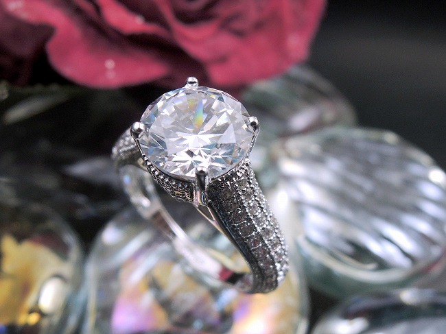 �n�[�g�̃����O