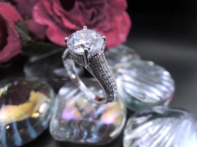 �n�[�g�̃����O