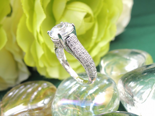 �n�[�g�̃����O