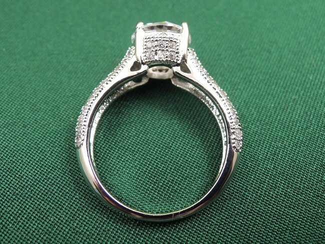 �n�[�g�̃����O