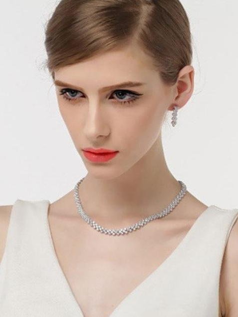 �R�X�`���[���W���G���[�@�l�b�N���X