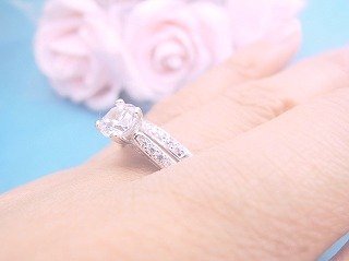 �L���[�r�b�N�E�W���R�j�A�@�Z�b�g�����O