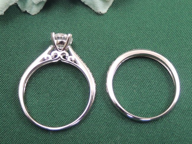 �L���[�r�b�N�E�W���R�j�A�@�Z�b�g�����O