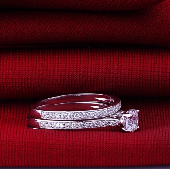 �L���[�r�b�N�E�W���R�j�A�@�Z�b�g�����O