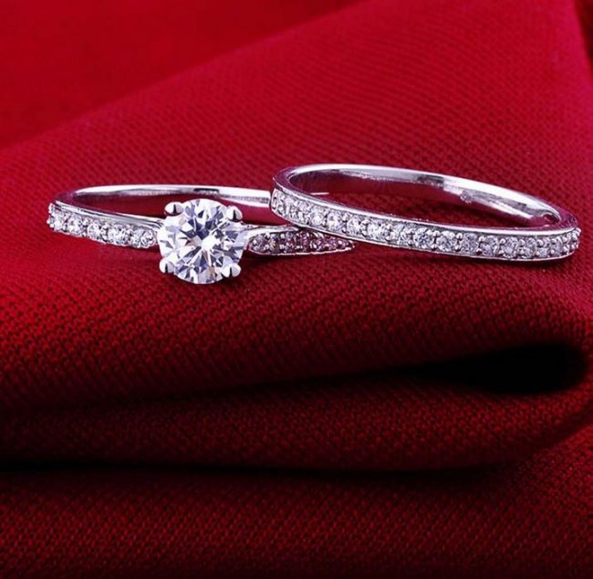 �L���[�r�b�N�E�W���R�j�A�@�Z�b�g�����O