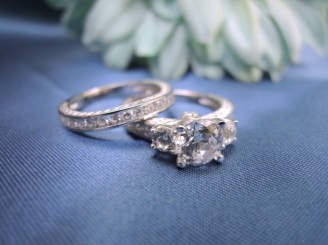 �n�[�g�̃����O