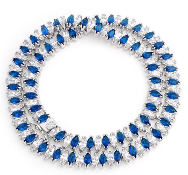 �L���[�r�b�N�W���R�j�A�̃l�b�N���X