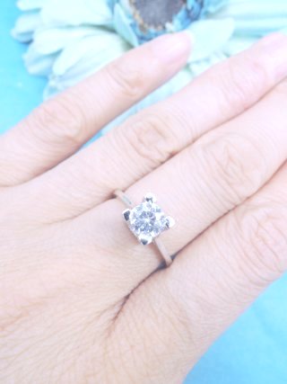 �L���[�r�b�N�W���R�j�A�@�@�����O