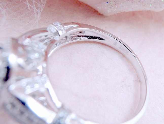 �L���[�r�b�N�W���R�j�A�@�@�����O