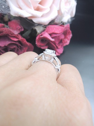 �L���[�r�b�N�W���R�j�A�@�@�����O