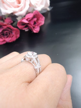 �L���[�r�b�N�W���R�j�A�@�@�����O