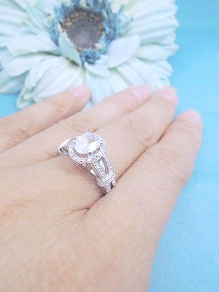 �L���[�r�b�N�W���R�j�A�@�@�����O