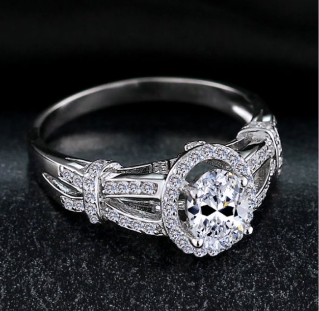 �L���[�r�b�N�W���R�j�A�@�@�����O