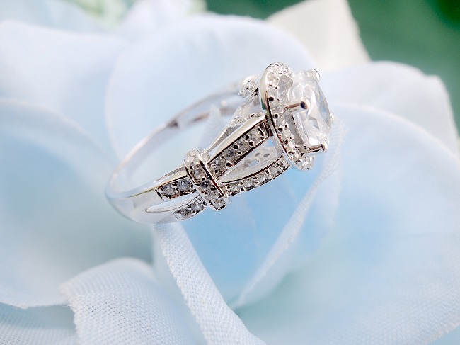 �L���[�r�b�N�W���R�j�A�@�@�����O