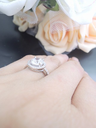 �n�[�g�̃����O