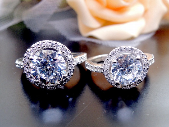 �n�[�g�̃����O