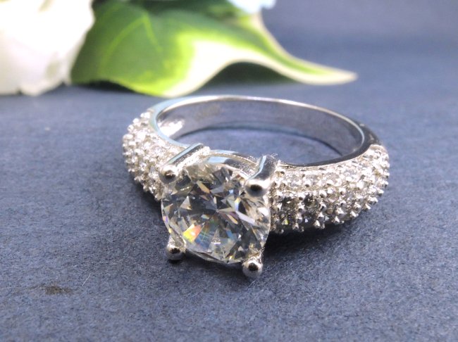 �n�[�g�̃����O