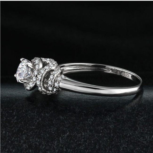 �n�[�g�̃����O