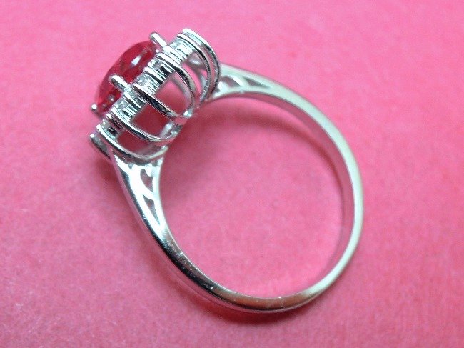 �n�[�g�̃����O