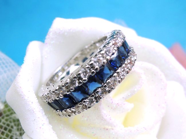 �n�[�g�̃����O