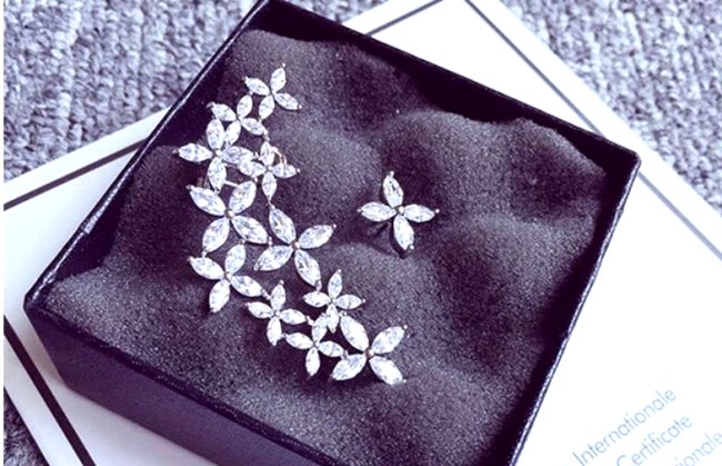 CZ�C���[�J�[�t�E�s�A�X �t�����[���`�[�t