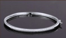 �L���[�r�b�N�W���R�j�A�i�����O�j