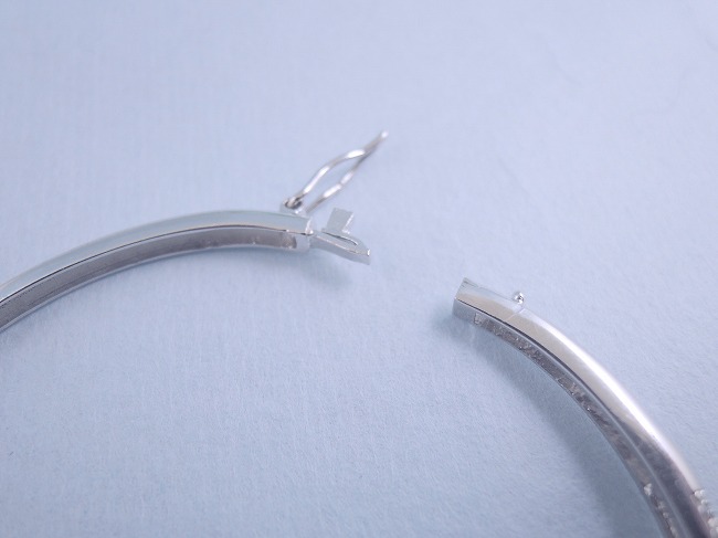 マイクロパヴェセッティング バングル・ブレスレット キュービックジルコニア・アクセサリー