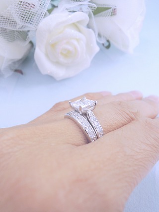 CZ�@�L���[�r�b�N�W���R�j�A�@�����O