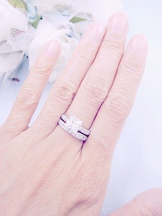 CZ�@�L���[�r�b�N�W���R�j�A�@�����O