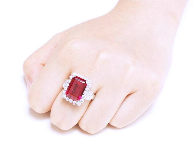 �L���[�r�b�N�W���R�j�A�@���r�[ �����O