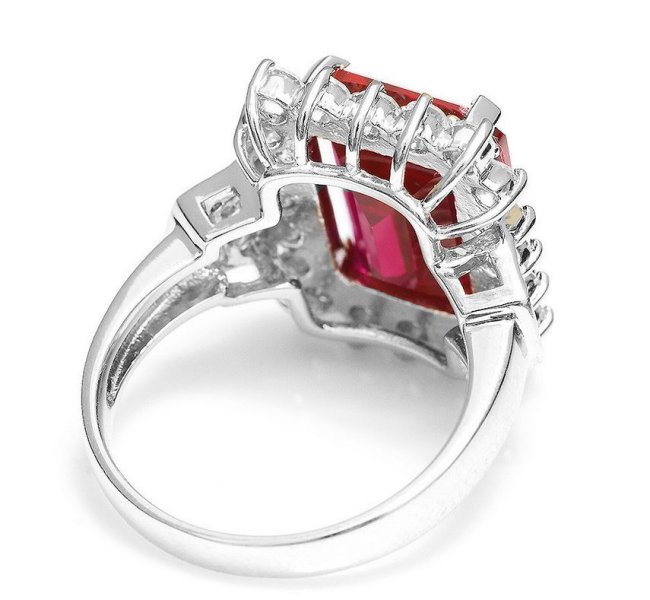 �L���[�r�b�N�W���R�j�A�@���r�[ �����O