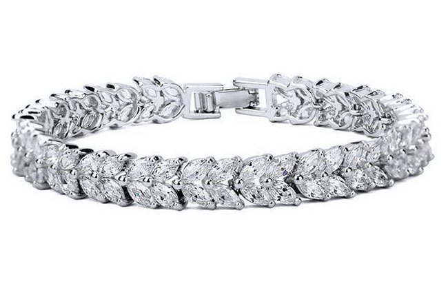 �e�j�X�u���X���b�g�@tennis bracelet �L���[�r�b�N�W���R�j�A�E�A�N�Z�T���[