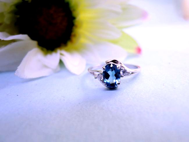 �g�p�[�Y�@�����O