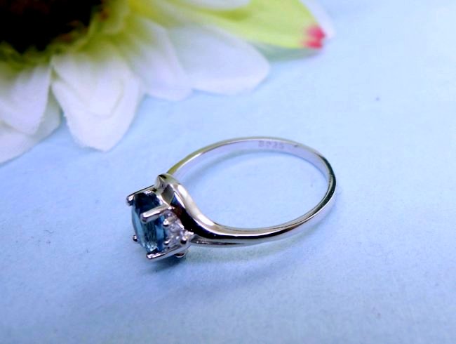 �g�p�[�Y�@�����O