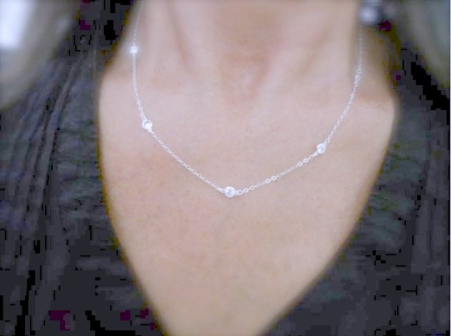 �A�N�Z�T���[�@�l�b�N���X