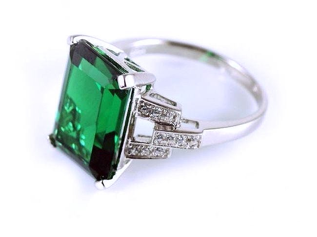 �G�������h�@�����O