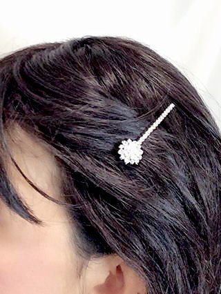 �L���[�r�b�N�W���R�j�A�̃w�A�E�A�N�Z�T���[